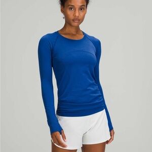 Swiftly Tech Long-Sleeve Shirt 2.0
Waist Length - Symphony Blue